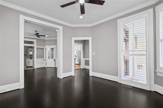 313 14th Street, Galveston, TX 77550