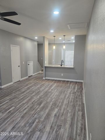 18838 N 34TH Drive 6, Phoenix, AZ 85027