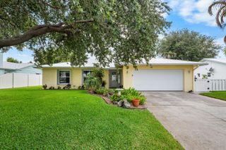 8974 SE Bobo Court, Hobe Sound, FL 33455