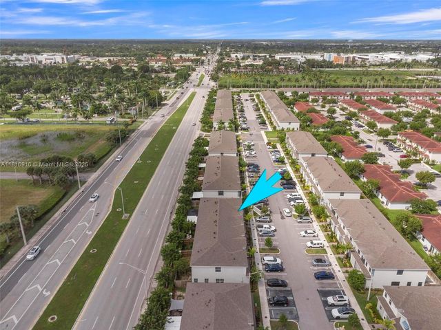 504 NE 1st Dr, Florida City, FL 33034