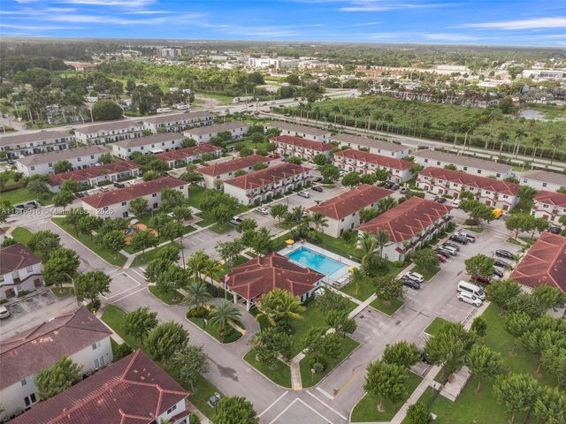 504 NE 1st Dr, Florida City, FL 33034