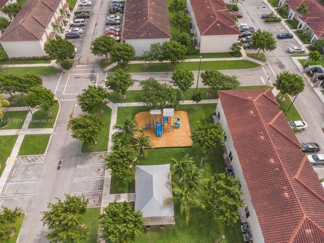 504 NE 1st Dr, Florida City, FL 33034