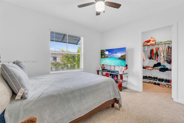 504 NE 1st Dr, Florida City, FL 33034