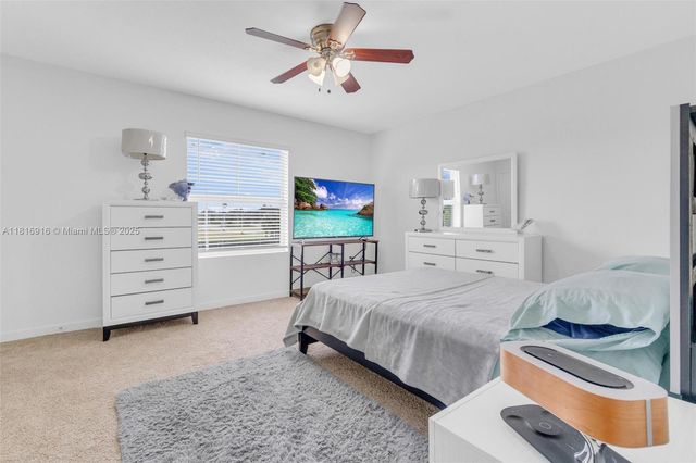 504 NE 1st Dr, Florida City, FL 33034