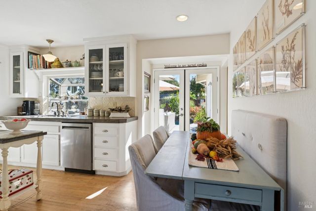 257 Perkins St, Sonoma, CA 95476