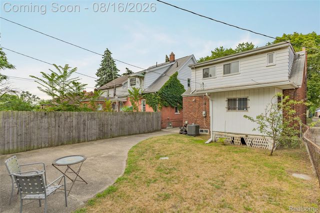 16166 Wildemere Street, Detroit, MI 48221