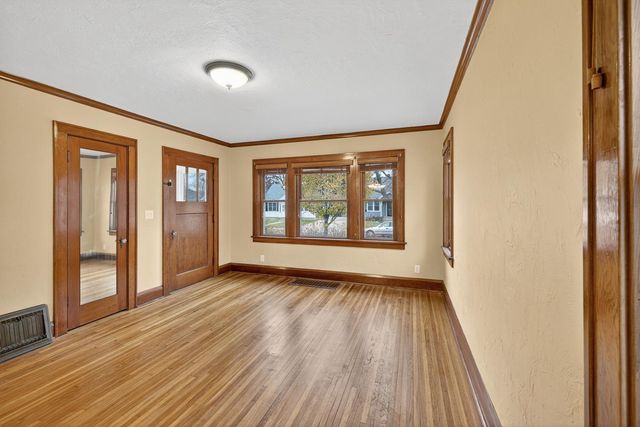 1025 6th Avenue SE, Rochester, MN 55904