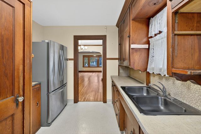 1025 6th Avenue SE, Rochester, MN 55904