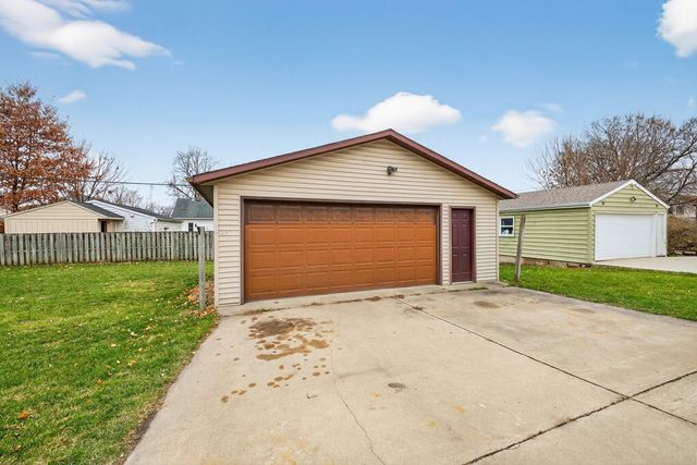 1025 6th Avenue SE, Rochester, MN 55904