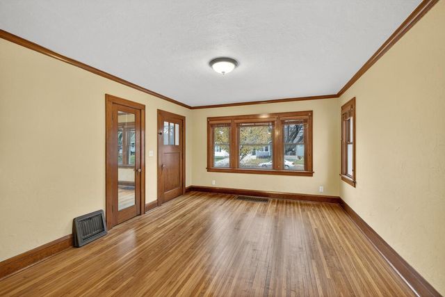 1025 6th Avenue SE, Rochester, MN 55904