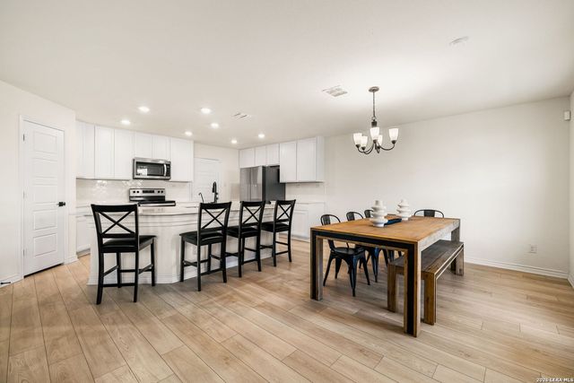 3508 Under Par, San Antonio, TX 78245