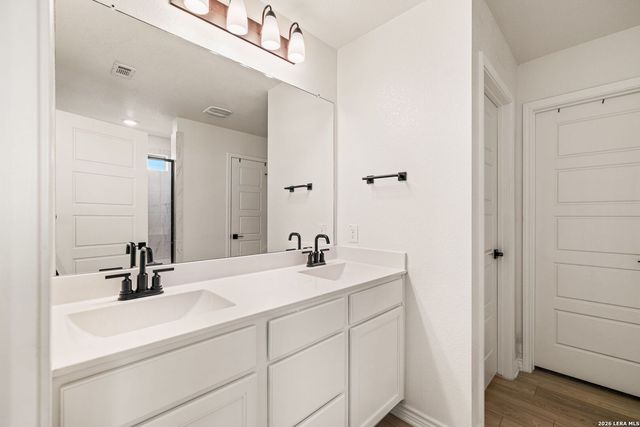 3508 Under Par, San Antonio, TX 78245