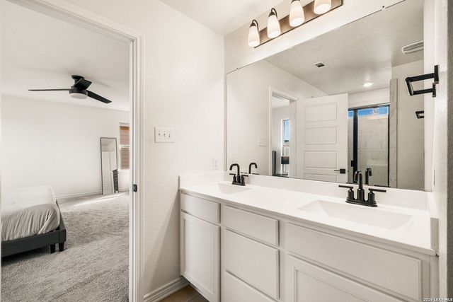 3508 Under Par, San Antonio, TX 78245