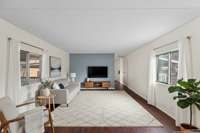 13671 Elm Forrest, San Antonio, TX 78253