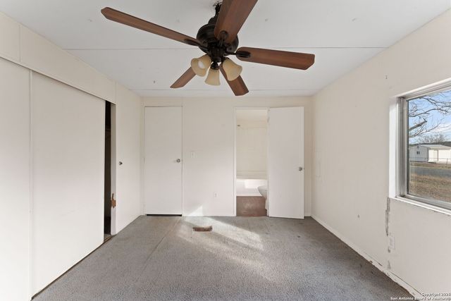 13671 Elm Forrest, San Antonio, TX 78253