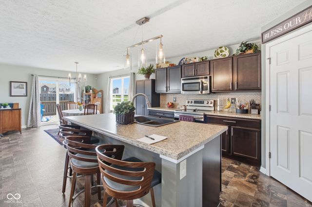 511 Flint Boulevard, Fortville, IN 46040