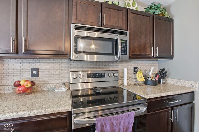 511 Flint Boulevard, Fortville, IN 46040