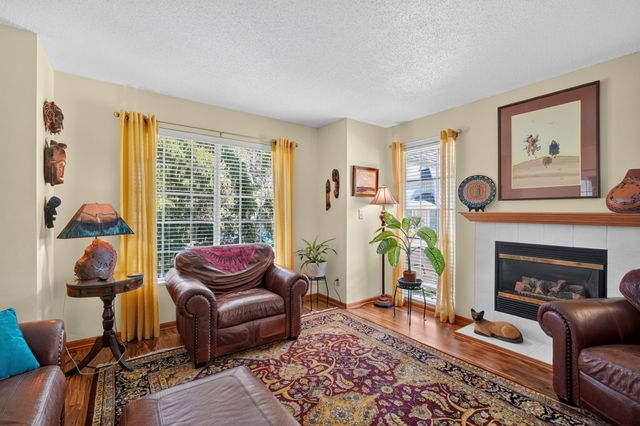 4425 Mills Civic Parkway 1201, West Des Moines, IA 50265