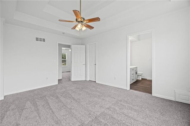 712 S Sunset Lane, Raymore, MO 64083