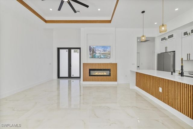 2400 Conroy AVE N, Lehigh Acres, FL 33971