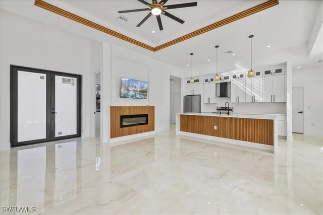 2400 Conroy AVE N, Lehigh Acres, FL 33971