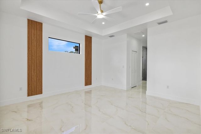 2400 Conroy AVE N, Lehigh Acres, FL 33971