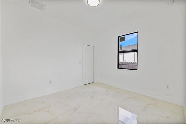 2400 Conroy AVE N, Lehigh Acres, FL 33971