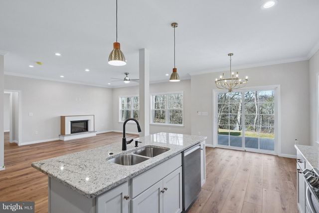 39 DOC CT, Felton, DE 19943