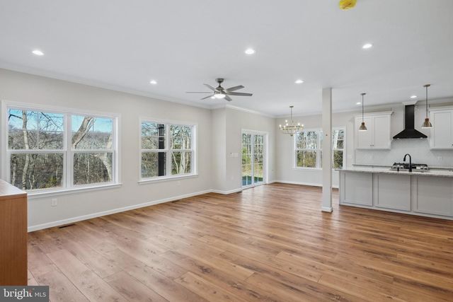 39 DOC CT, Felton, DE 19943