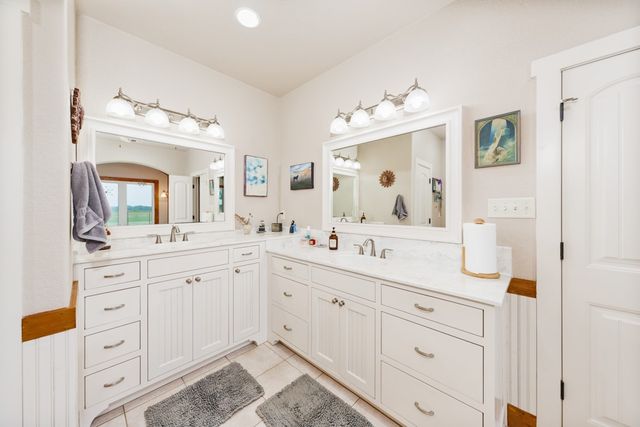 433 Fruitland Road, Bowie, TX 76230