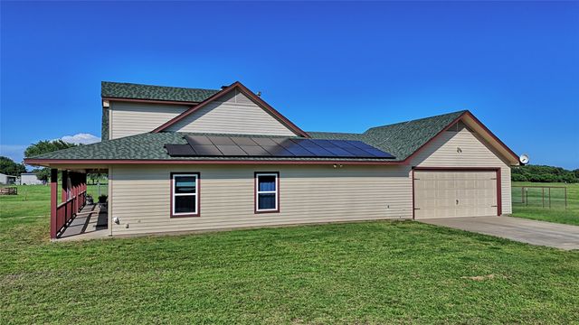 433 Fruitland Road, Bowie, TX 76230