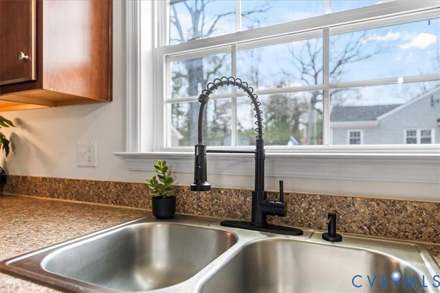 8505 Fordson Rd, Henrico, VA 23229