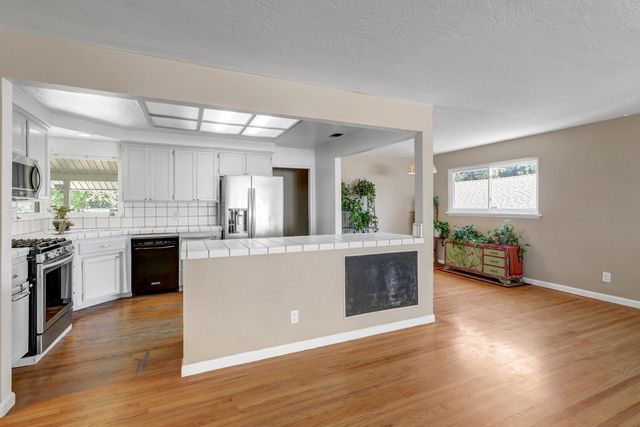 7162 Palace Cir, Fair Oaks, CA 95628