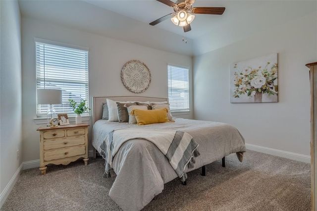 3013 Bar H Avenue, Aubrey, TX 76227