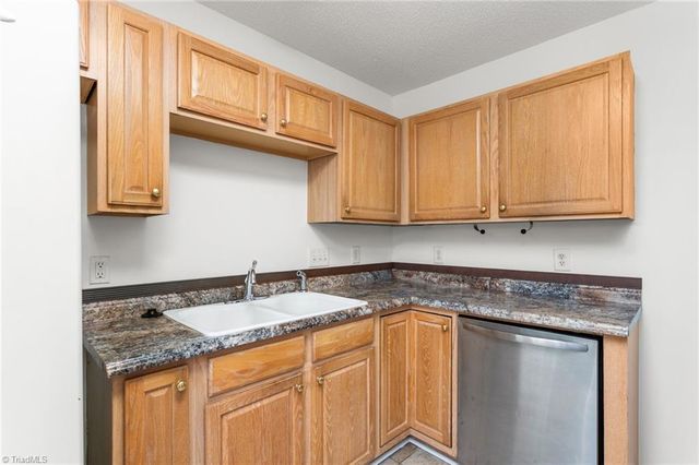 3008 Old Craig Trail, Mebane, NC 27302