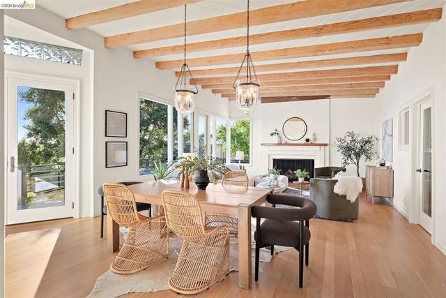 4 Estates Dr, Kensington, CA 94707
