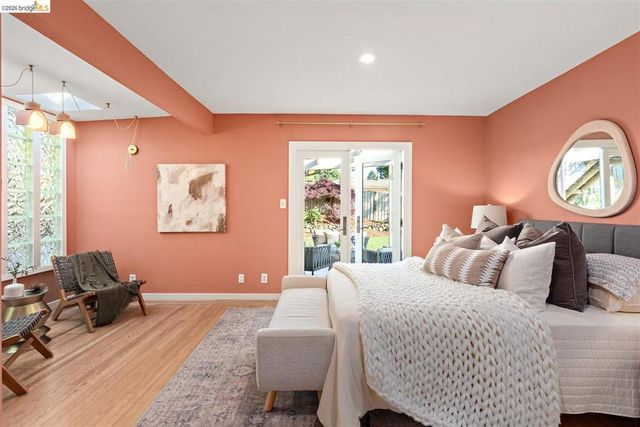 4 Estates Dr, Kensington, CA 94707