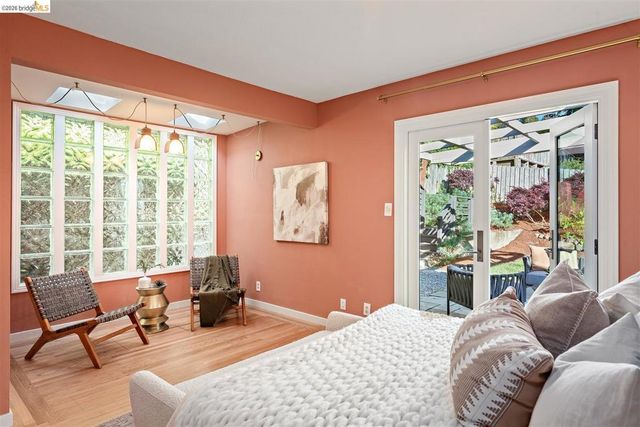 4 Estates Dr, Kensington, CA 94707