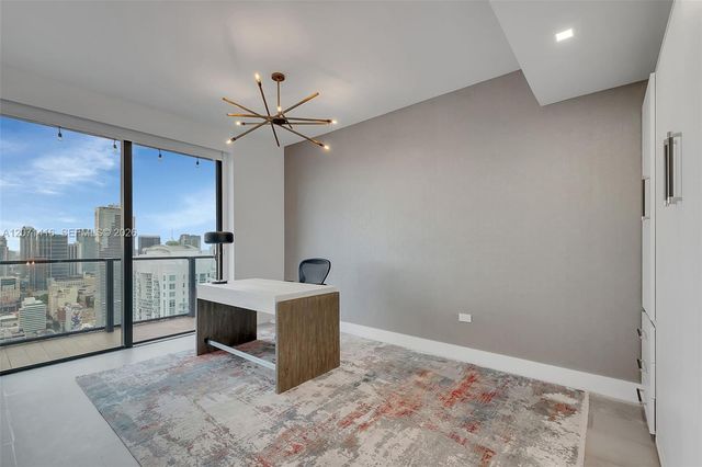 68 SE 6th Street 3911, Miami, FL 33131