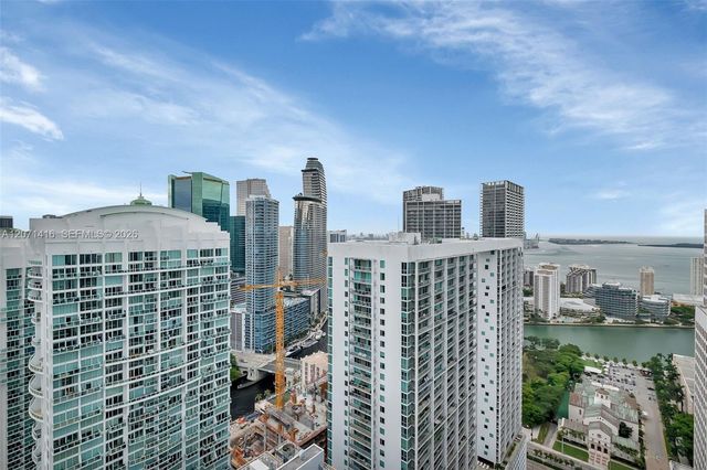 68 SE 6th Street 3911, Miami, FL 33131