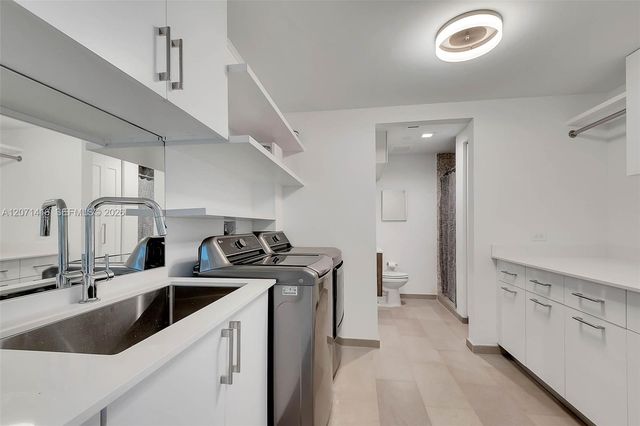 68 SE 6th Street 3911, Miami, FL 33131