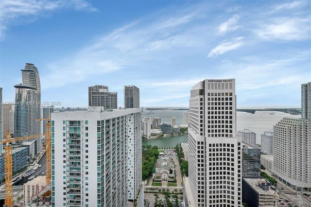 68 SE 6th Street 3911, Miami, FL 33131