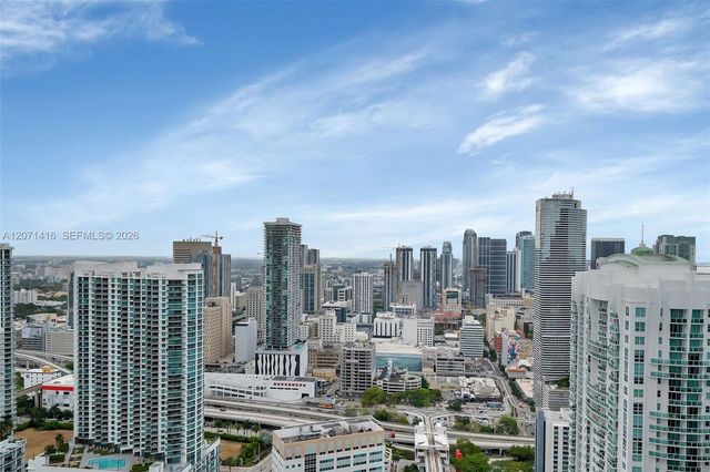 68 SE 6th Street 3911, Miami, FL 33131