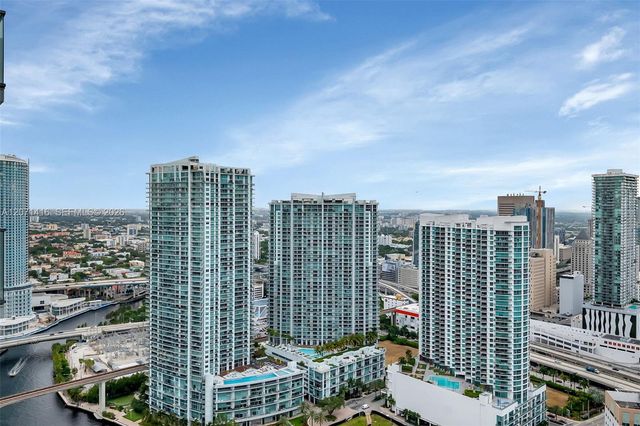 68 SE 6th Street 3911, Miami, FL 33131