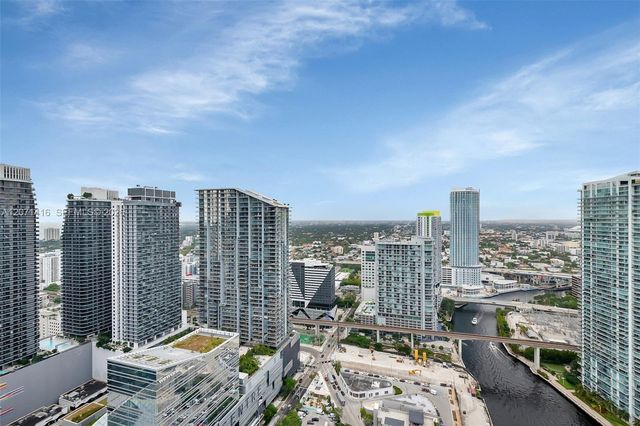 68 SE 6th Street 3911, Miami, FL 33131
