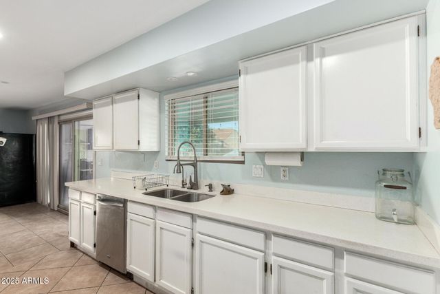 6140 W CARIBE Lane, Glendale, AZ 85306