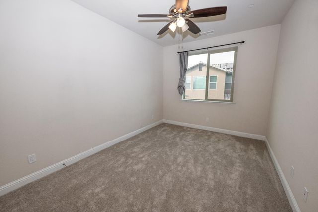 1634 E Autumn Sage Avenue, Fresno, CA 93730