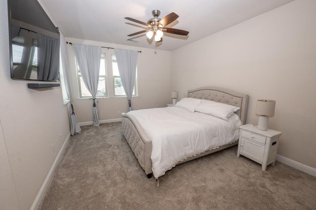 1634 E Autumn Sage Avenue, Fresno, CA 93730