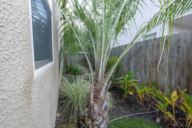 1634 E Autumn Sage Avenue, Fresno, CA 93730