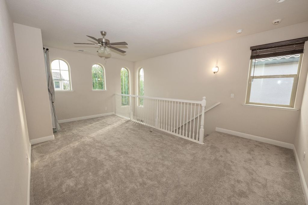 Image 10 of property listing at 1634 E Autumn Sage Avenue, Fresno, CA 93730